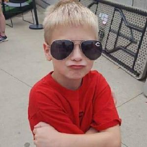 Meet your Posher, Eric